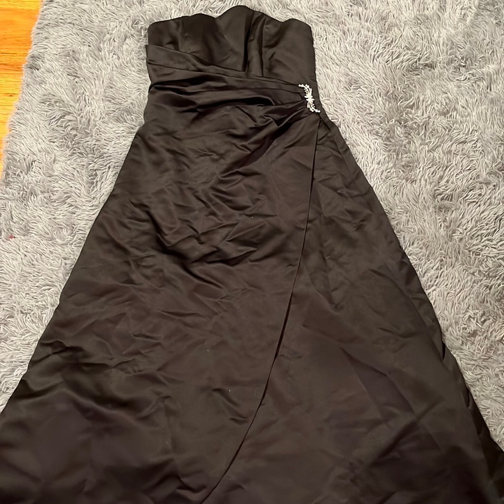 Strapless prom dress, never worn.